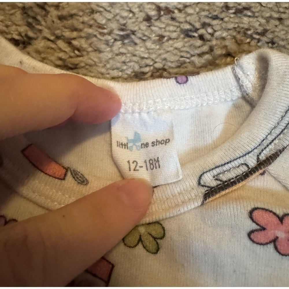 Little One Shop Lucky Skates Loungewear Set - Picture 7 of 8